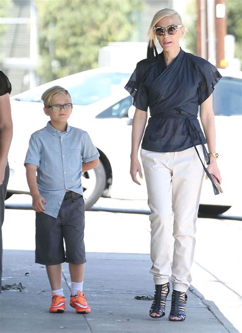 Photo Exclusif Gwen Stefani Et Son Fils Zuma Sont All S La Messe