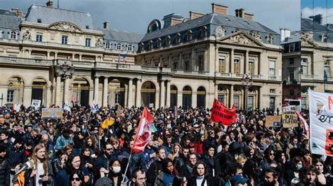 Triunfo De Macron Corte Francesa Convalidó La Reforma