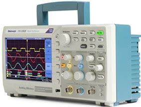 TEKTRONIX TBS1102B OSCILOSCOPIO DIGITAL DE ALMACENAMIENTO 100MHZ 2