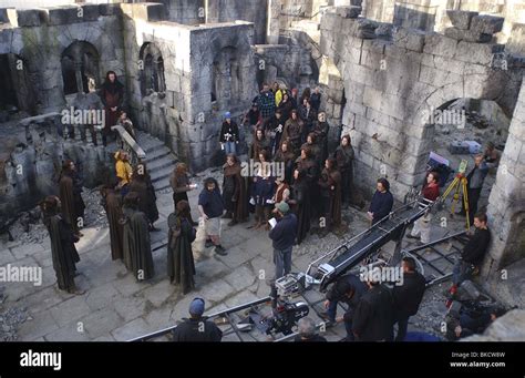 Lord of the rings behind the scenes hi-res stock photography and images ...