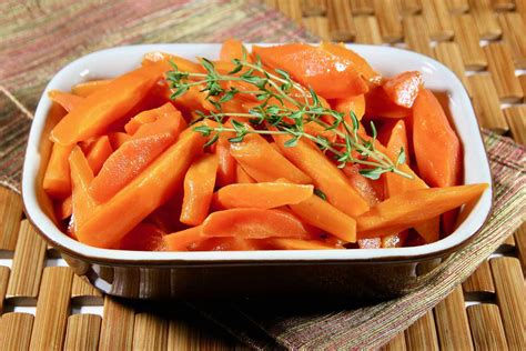 Sous Vide Maple Glazed Carrots