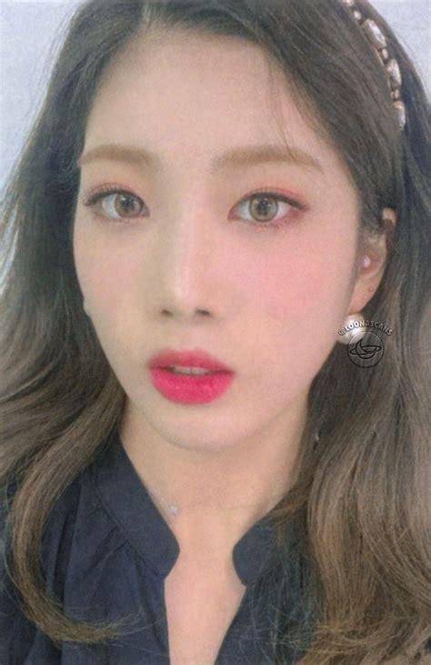 Loona Scans On Twitter Lips Kim Odd Eyes