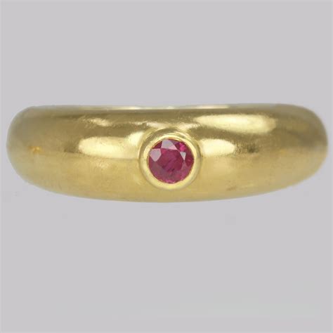 Vintage Cartier Solitaire Ruby Ring - The Chelsea Bijouterie