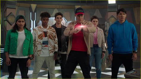 Power Rangers Dino Fury Season Moves To Netflix Photo