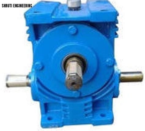 Cast Iron Reduction Worm Gear Box For Crane Hoist At Piece In