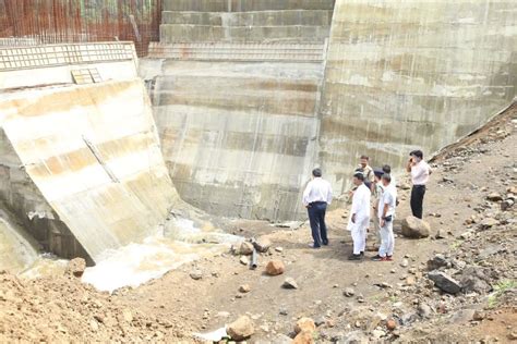 People From Villages Evacuated Over Karam Dam Breach In Mp Army