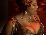 Naked Queen Latifah In Chicago