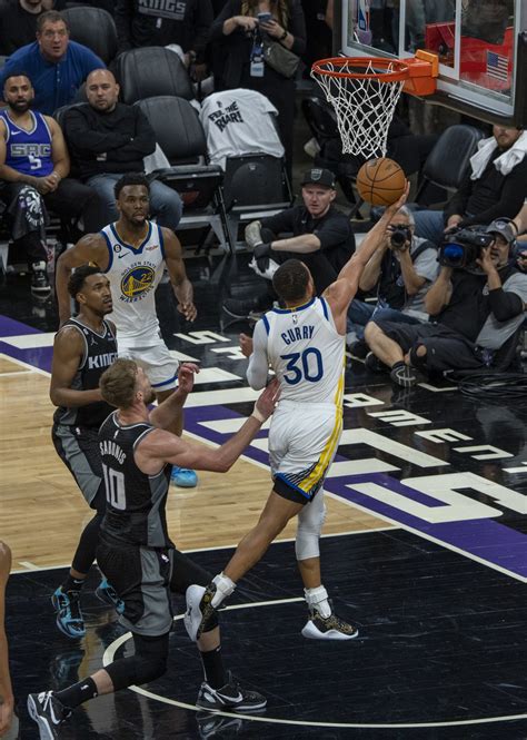 Fox, Kings Gain Respect In Tough Loss To Warriors - The Sacramento Observer