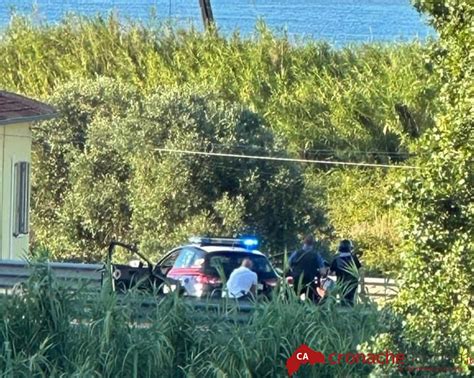 Omicidio Suicidio A Senigallia Uccide La Madre E Si Barrica In Casa