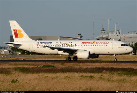 Ec Jsk Iberia Express Airbus A Photo By Oliver Pudwell Id