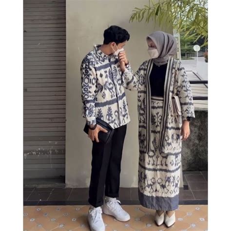 Pin By Dina Mediawati On Simpan Cepat In 2024 Batik Couple Kondangan