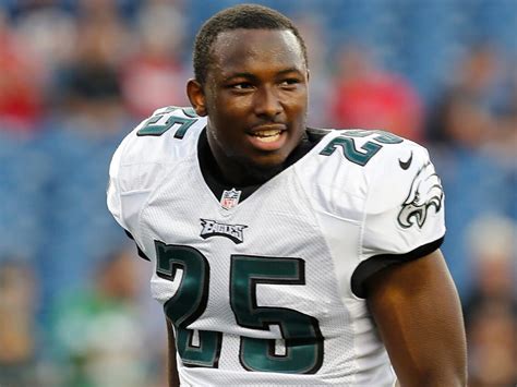 Lesean Mccoy Net Worth In 2024 How Rich Is The Former Nfl Running Back