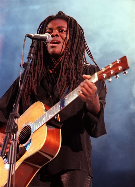 Tracy Chapman Sues Nicki Minaj For Copyright Infringement The Bolton News