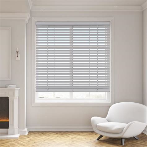 Headrail Venetian Window Blinds Green Dustproof Faux Wood Venetian Blinds