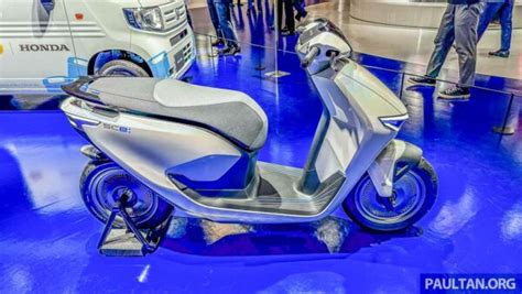 2024 Honda Electric Scooter Concept Debuts - Can Work For India