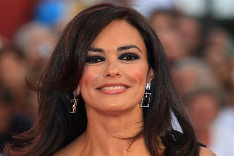 Verissimo Maria Grazia Cucinotta Senza Freni Su Nathaly Caldonazzo