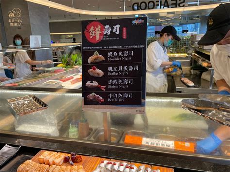 漢來海港餐廳敦化店》 台北吃到飽：螃蟹、海鮮百種豪華美食，2024菜色更新。 美奈子的微旅行