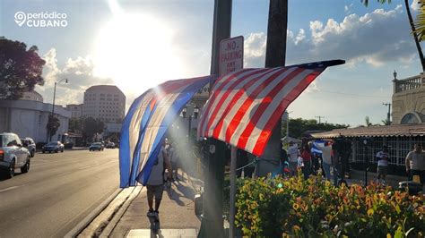 Migrante cubano con I 220B se salva de la deportación al conseguir un