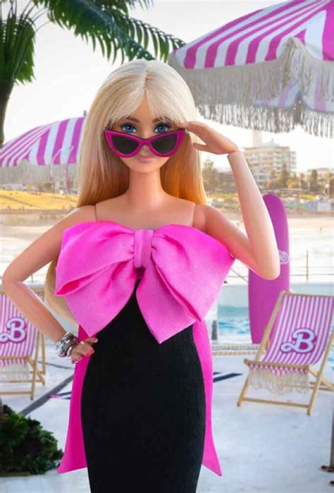 Barbiecore: Adopting the Barbie Aesthetic for a Pretty Glamorous Life ...