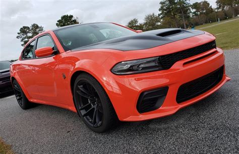 Dodge SRT Charger Hellcat Redeye: Inevitable Evolution