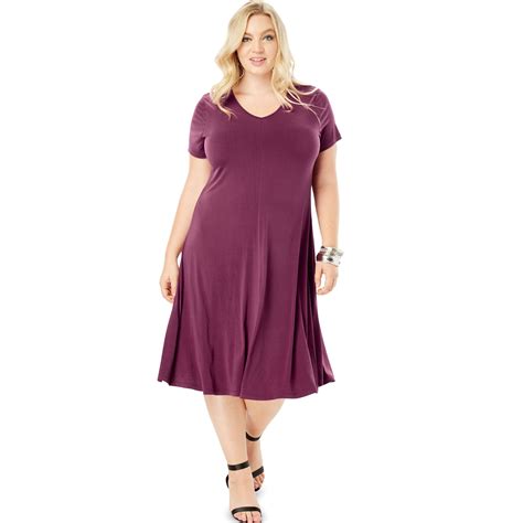 Plus Size Swing Dress With Curved Hem