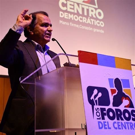 Oscar Iván Zuluaga Elegido Como El Candidato A La Presidencia Por Parte Del Centro Democrático