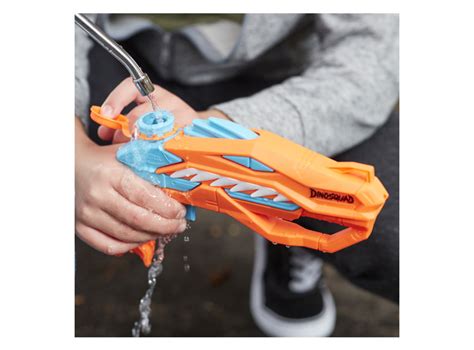 Ripley Lanzador De Agua Super Soaker Dinosquad Raptor Surge