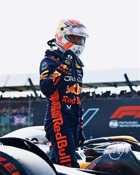 Max Verstappen on Twitter: "Crazy qualifying 🤯 Very happy to be on pole ...