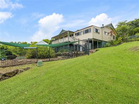 10 Quince Place Bonogin Queensland House For Sale Remax Australia