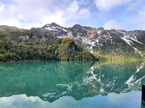 Senderismo en Puerto Blest viví una experiencia única alojandote en un