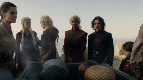 House Of The Dragon How Does Aemond Targaryen Lose His Eye Dexerto