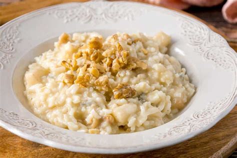 Risotto Gorgonzola Pere E Noci Ricetta Fatto In Casa Da Benedetta