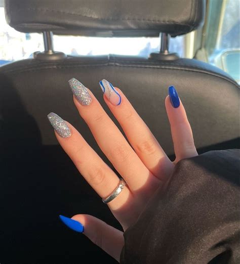 Pin On Unha In Blue Nails Gel Nails Dance Nails