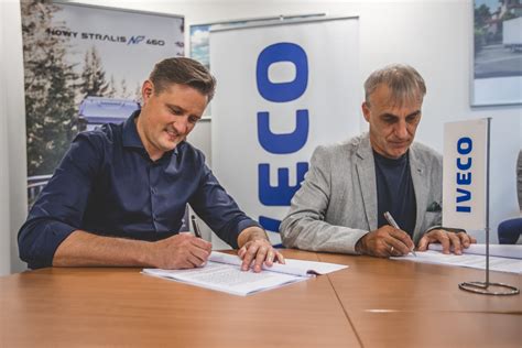 IVECO Poland oraz firma Don Trucking podpisali umowę na dostawę 20