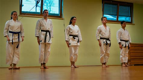 Leistungszentrum Nimmt Arbeit Auf Traditioneller Karate Verband