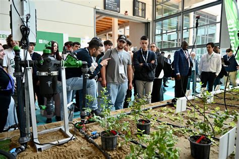 Rimini La Filiera Mondiale Dellortofrutta Si Incontra Al Macfrut