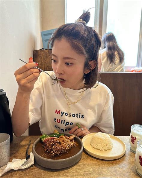 鈴本美愉さんのインスタグラム写真 鈴本美愉instagram「下北沢お店紹介 今回は私の大好きなカレー屋さん スープカレーポニピリカ🍛