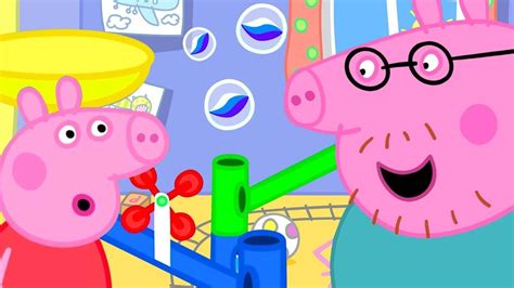 Peppa Pig Plays Marble Run With Daddy Pig Peppa Pig Youtube