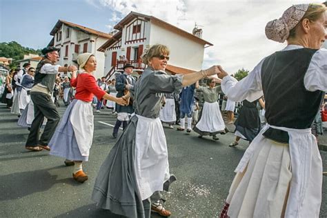 Hiri Besta F Te Basque Office De Tourisme D Hendaye