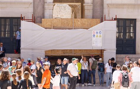 Slobodna Dalmacija Popravlja Se Dioklecijanova Pozornica U Centru