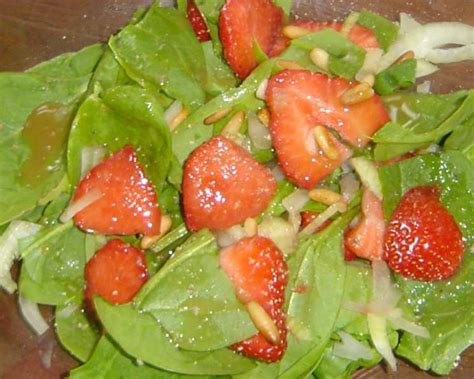 Spinach And Strawberry Salad With Honey Mustard Vinaigrette Recipe