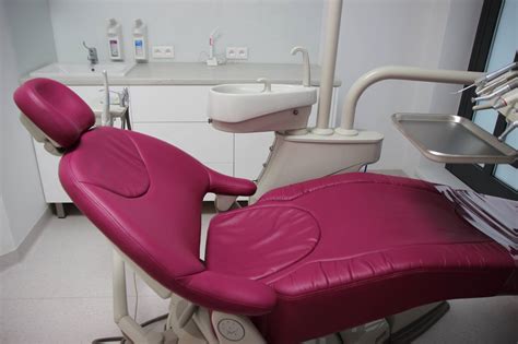 Stomatologia Chrobry Warszawa Dentysta Leczenie