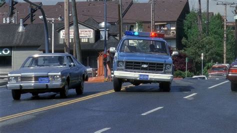 IMCDb org 1980 Plymouth Volaré in Bird on a Wire 1990