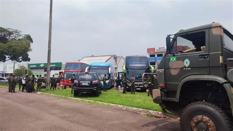 Exército e Choque realizam Operação Ágata na Rodoviária de Cascavel