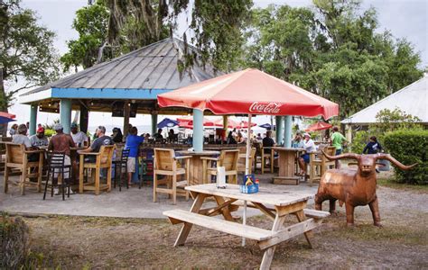 Galleries & Eateries | Daufuskie Island Ferry