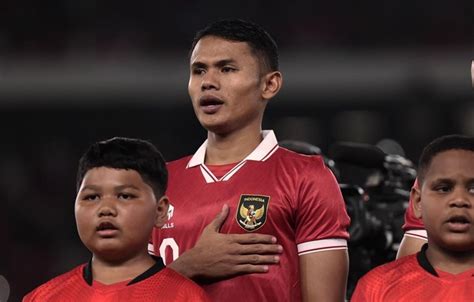 Karier Mentereng Dimas Drajad Prajurit Muda Tni Dan Pemain Timnas