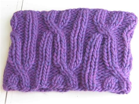 Ravelry Travelling Ribs Cowl Pattern By Haley Waxberg