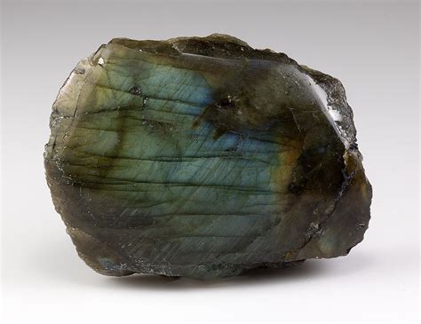 Labradorite - Minerals For Sale - #2631286