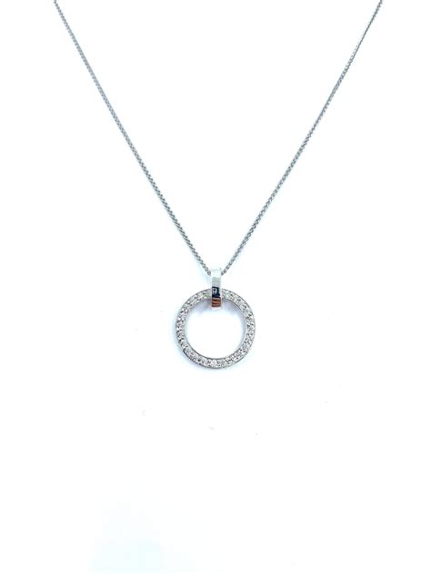 Cavendish French Circle Pendant Claytons Jewellers