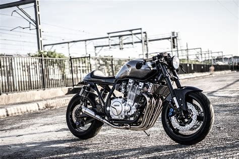 Yamaha Xjr Cafe Racer Review Reviewmotors Co